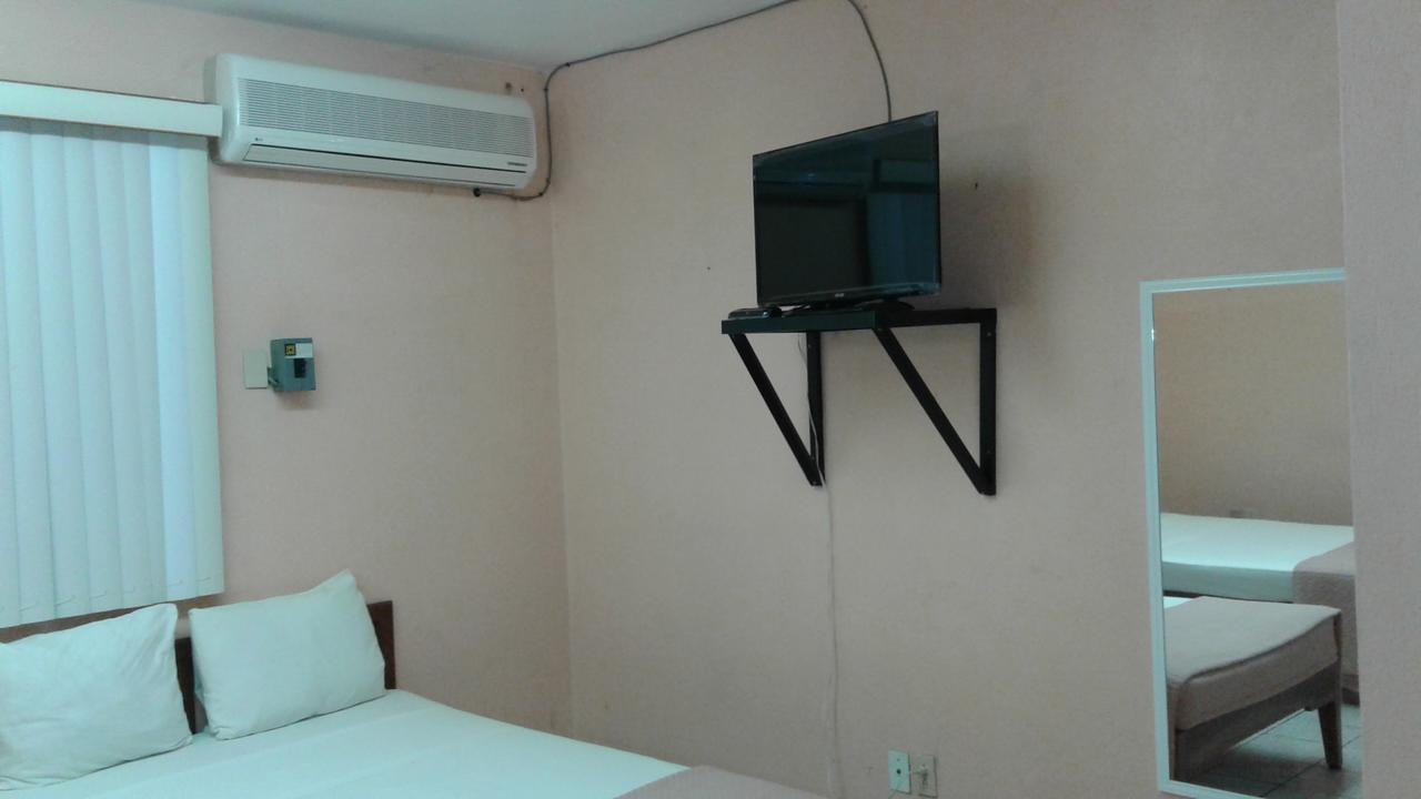 Hotel Posada Cancun 夸察夸尔科斯 外观 照片